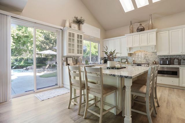 4054 Pine Lake Cir, Stockton, CA 95219