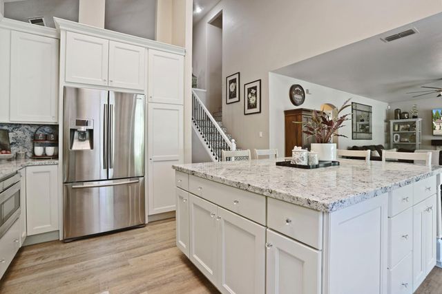 4054 Pine Lake Cir, Stockton, CA 95219