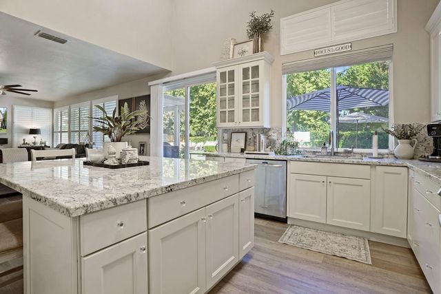 4054 Pine Lake Cir, Stockton, CA 95219