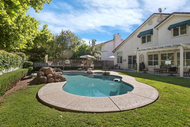 4054 Pine Lake Cir, Stockton, CA 95219