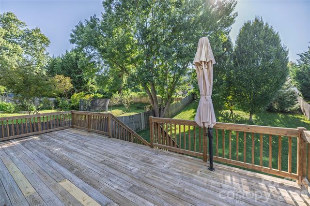 38 Austin Avenue, Asheville, NC 28801
