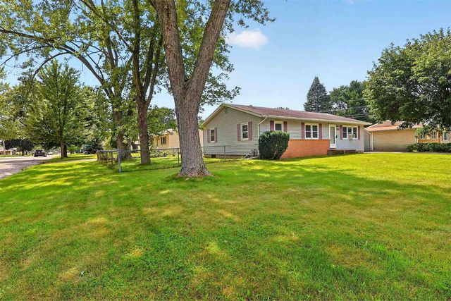 1744 Romona Court, Beloit, WI 53511