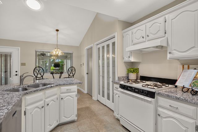 1750 Sterling Lane, Lewisville, TX 75067