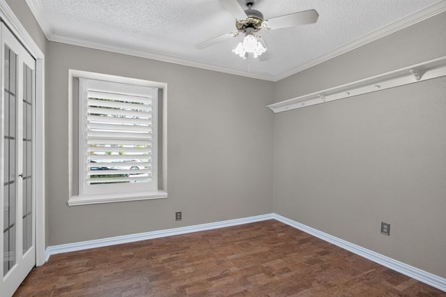 1750 Sterling Lane, Lewisville, TX 75067