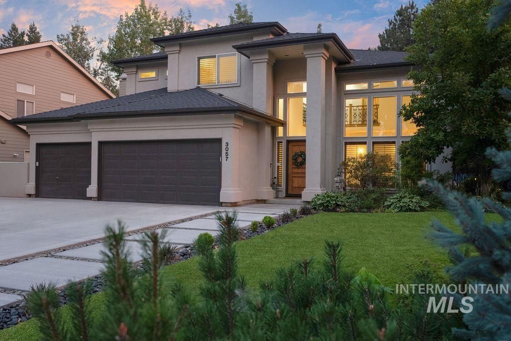 3057 E Nature Dr, Boise, ID 83706 photo 2