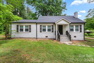 2376 S US 321 Highway, Newton, NC 28658