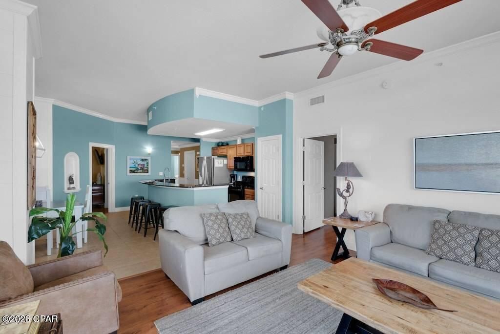 Image 18 of property listing at 14825 Front Beach Road 511, Panama City Beach, FL 32413