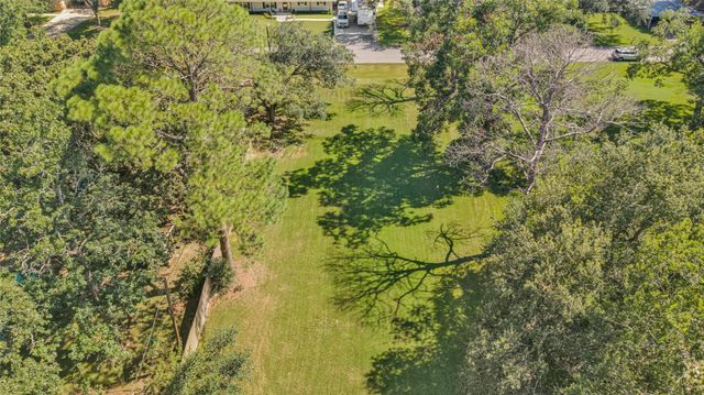 901 Elizabeth Avenue, Rosenberg, TX 77471