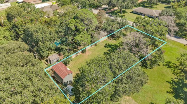 901 Elizabeth Avenue, Rosenberg, TX 77471