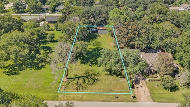 901 Elizabeth Avenue, Rosenberg, TX 77471