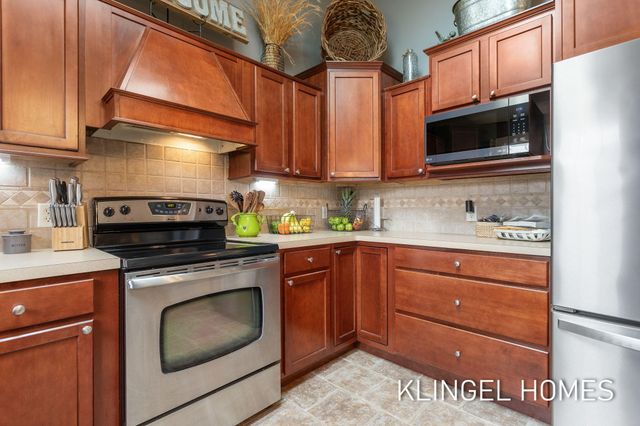 3010 Brookmere Street, Muskegon, MI 49444