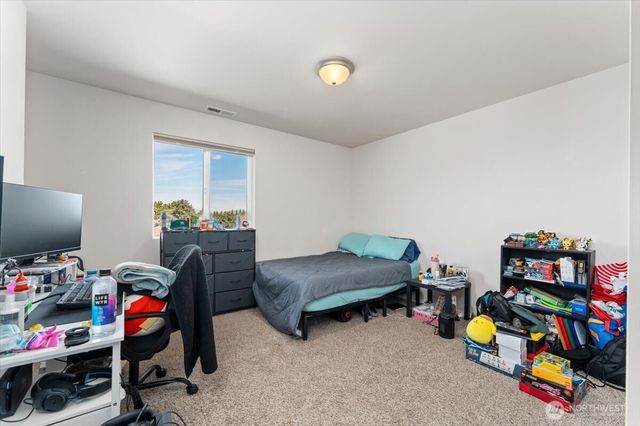 1327 S Miller Street, Wenatchee, WA 98801