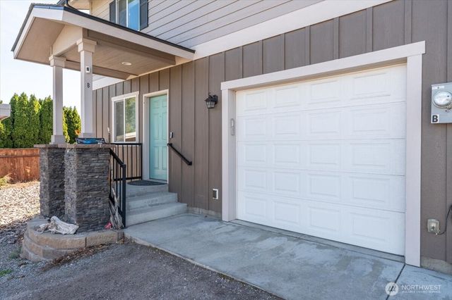 1327 S Miller Street, Wenatchee, WA 98801