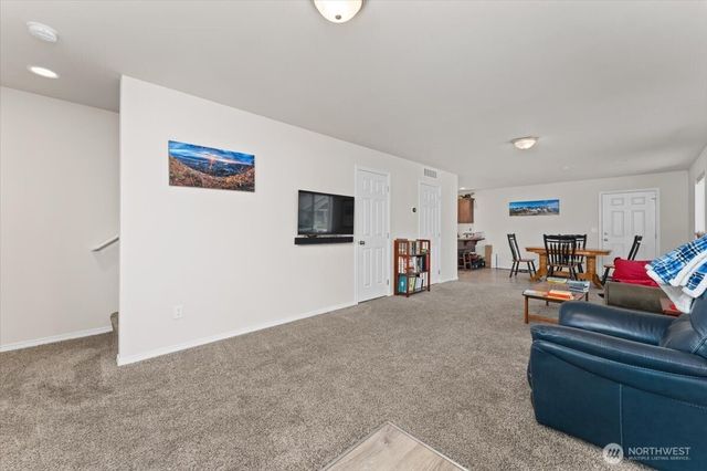 1327 S Miller Street, Wenatchee, WA 98801