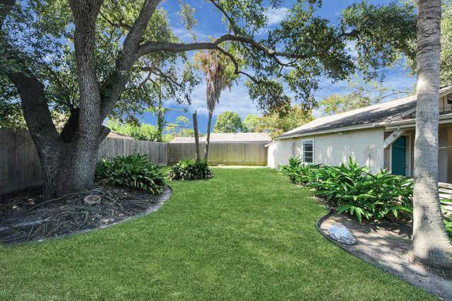 8119 Concho Street, Houston, TX 77036