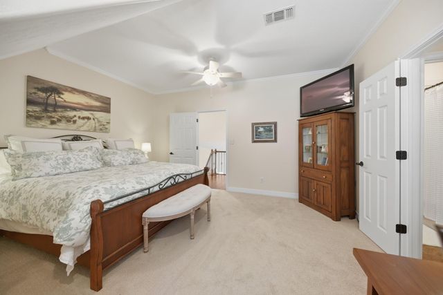 111 Oakmont Drive, New Ulm, TX 78950