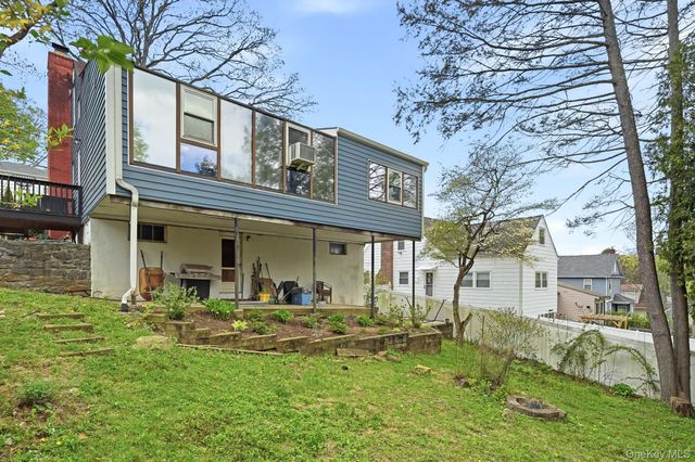 87 Lakeview Avenue, Hartsdale, NY 10530