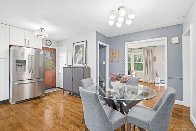87 Lakeview Avenue, Hartsdale, NY 10530