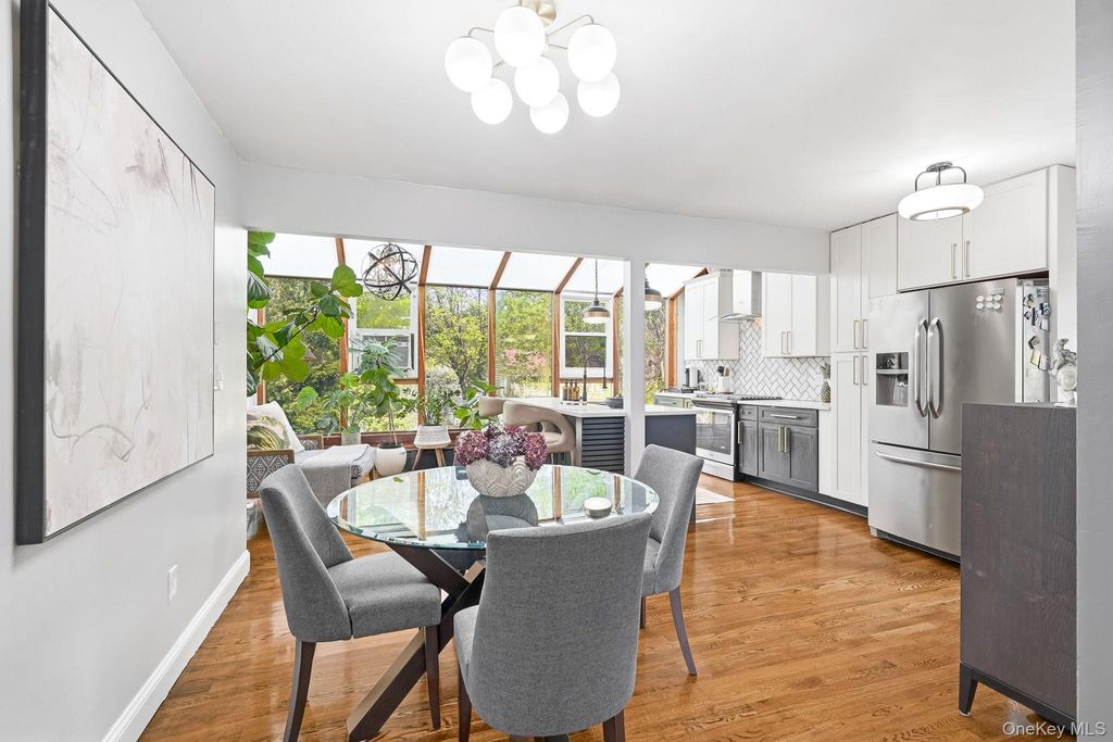 87 Lakeview Avenue, Hartsdale, NY 10530