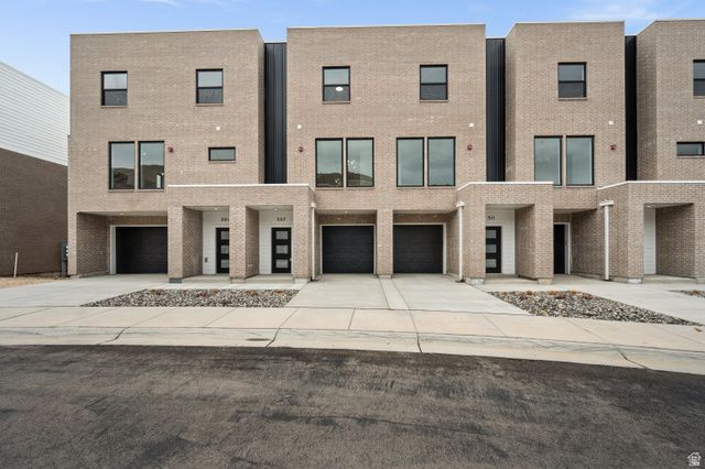 307 E ENDURANCE CIR, Draper, UT 84020