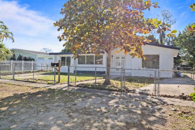 540 Harem Ave, Opa-locka, FL 33054