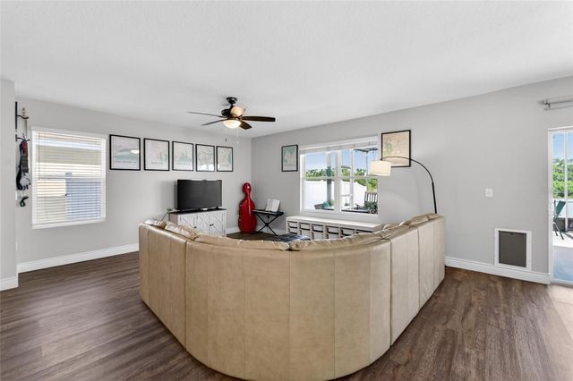 11176 LELAND GROVES DRIVE, Riverview, FL 33579