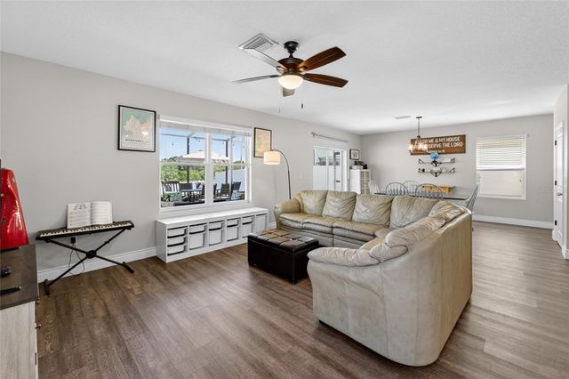 11176 LELAND GROVES DRIVE, Riverview, FL 33579