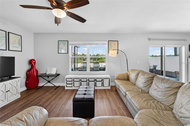 11176 LELAND GROVES DRIVE, Riverview, FL 33579