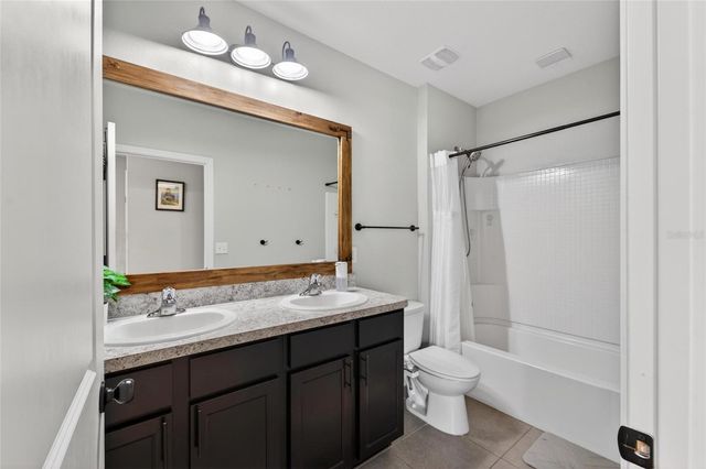 11176 LELAND GROVES DRIVE, Riverview, FL 33579