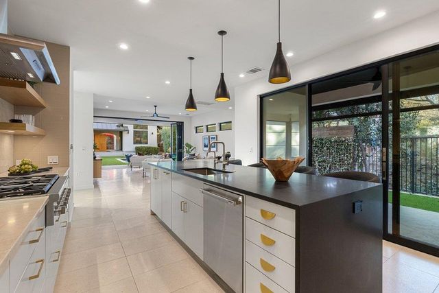 1510 Juliet ST, Austin, TX 78704