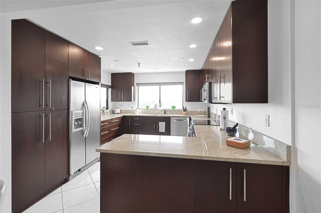 2780 N RIVERSIDE DRIVE 502, Tampa, FL 33602