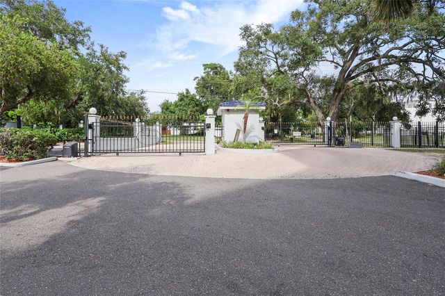 2780 N RIVERSIDE DRIVE 502, Tampa, FL 33602