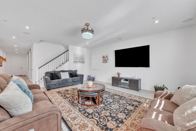 3534 Quartz Mill Ct, Folsom, CA 95630