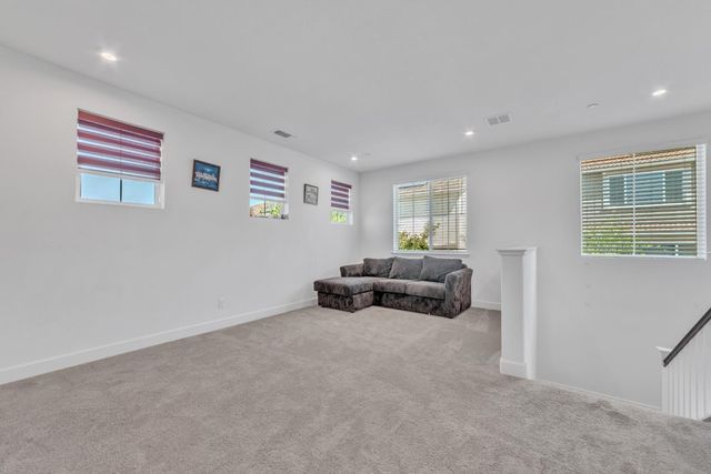3534 Quartz Mill Ct, Folsom, CA 95630