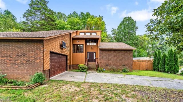 2016 Ledford Road, Greensboro, NC 27406