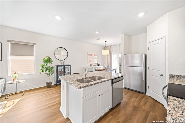 4919 Jovian, San Antonio, TX 78245