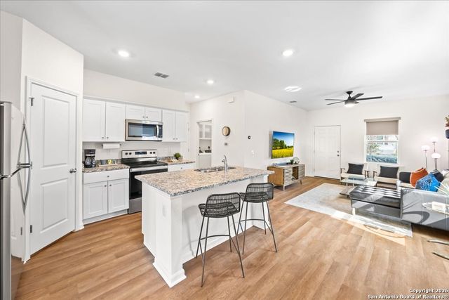 4919 Jovian, San Antonio, TX 78245