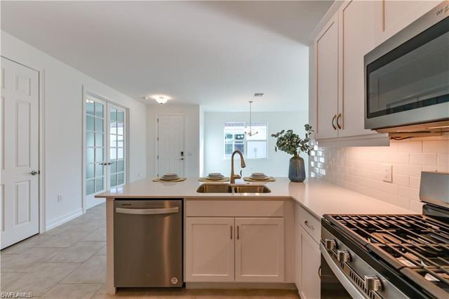 43613 Sparrow DR, Punta Gorda, FL 33982