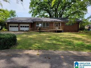 621 BEACON DRIVE, Fairfield, AL 35064