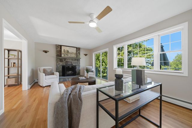 74 Noll's Farm Road, Auburn, NH 03032