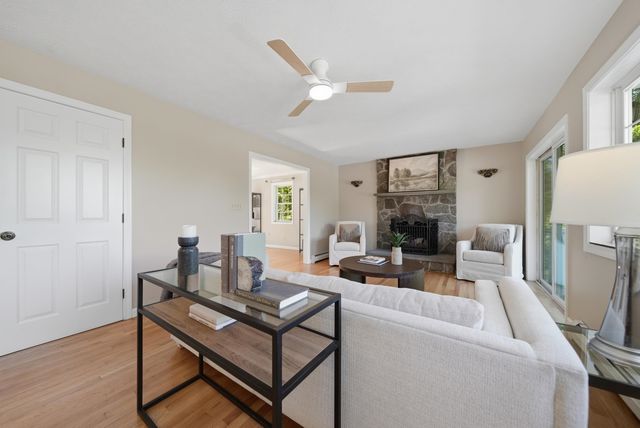 74 Noll's Farm Road, Auburn, NH 03032