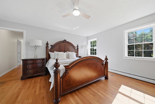 74 Noll's Farm Road, Auburn, NH 03032
