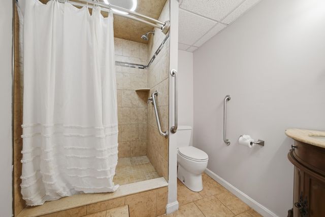 74 Noll's Farm Road, Auburn, NH 03032