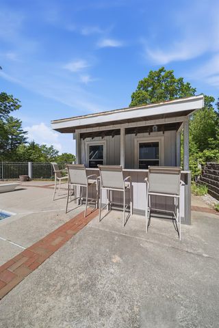 74 Noll's Farm Road, Auburn, NH 03032