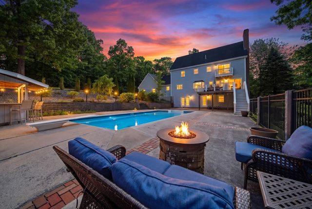 74 Noll's Farm Road, Auburn, NH 03032