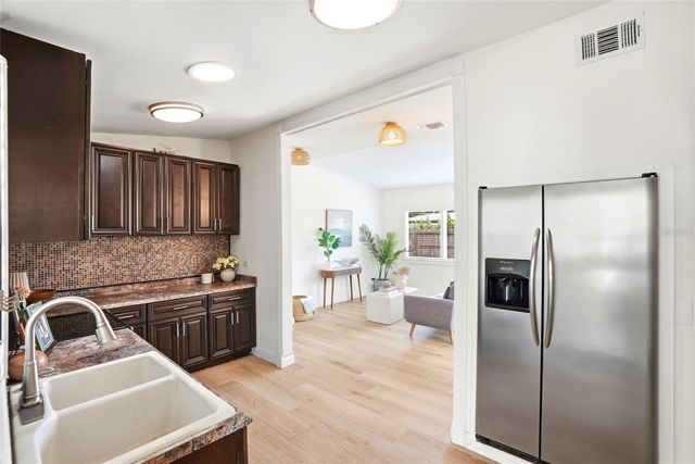 4030 MARLIN DRIVE SE, St Petersburg, FL 33705