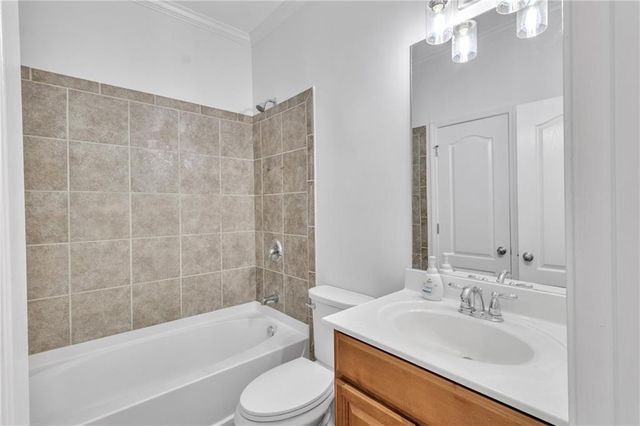 5233 Whiteoak Avenue, Smyrna, GA 30080