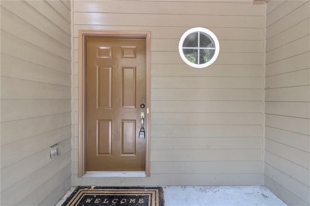 5233 Whiteoak Avenue, Smyrna, GA 30080