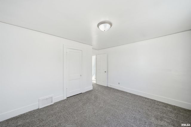 705 NE MONROE Street, Peoria, IL 61603