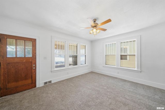 705 NE MONROE Street, Peoria, IL 61603